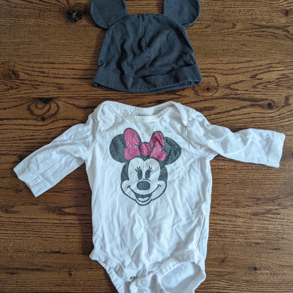 Disney Baby Minnie Mouse Onesie and Matching Hat